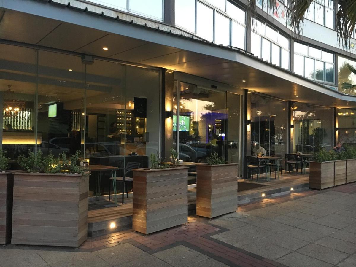 Belaire Suites Hotel Durban Exterior foto